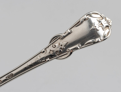 Rare Tudor Pattern Antique Silver Butter Knife - Chawner & Co.